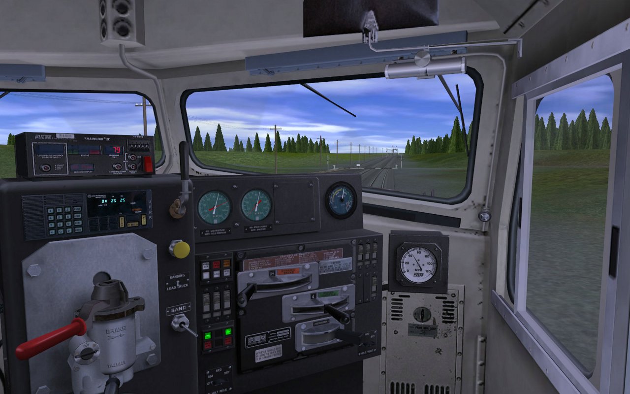 F 40 cab 1.jpg